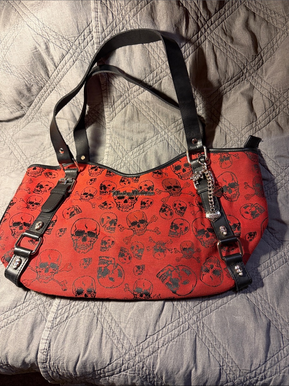 Harley Davidson Red Skull Print Tote Bag with Black Accents